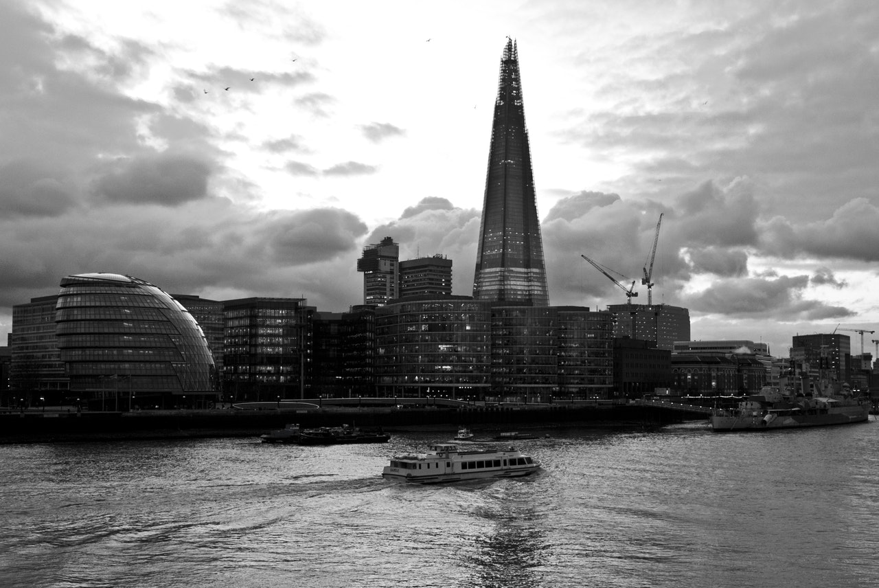 the-shard-in-black-and-white-samir-salya